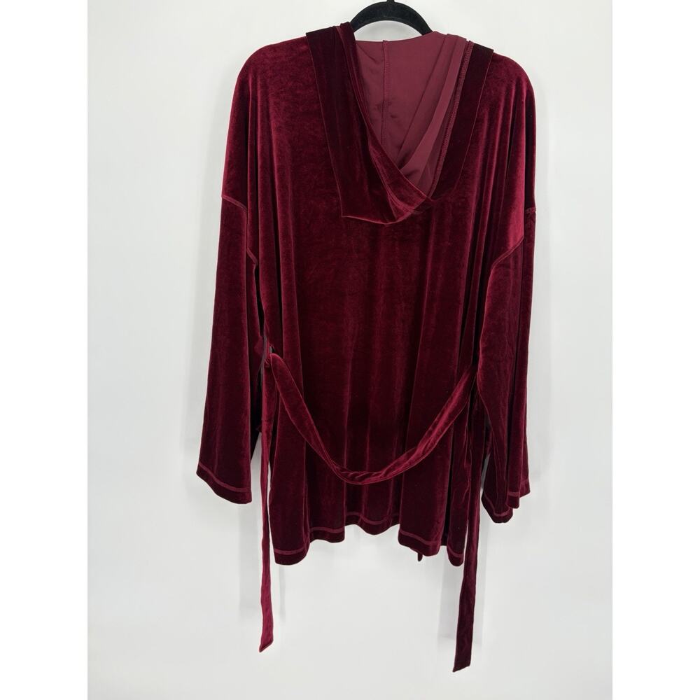 Vintage Newport News XL Burgundy Velvet Hooded Robe Rhinestone Pockets Y2K - Picture 3 of 6